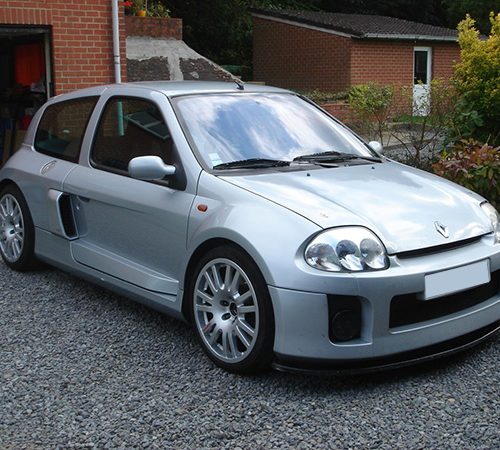 Renault Clio V6 à vendre