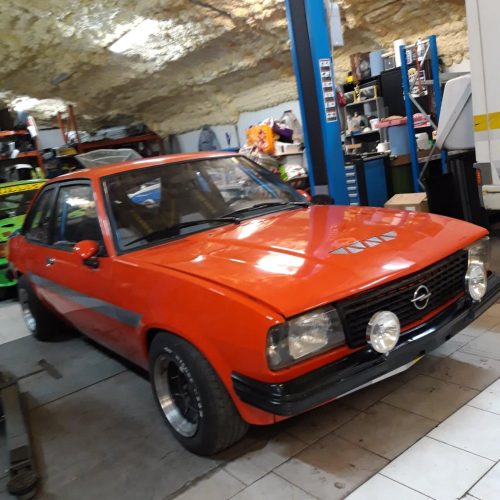 OPEL ASCONA I2000