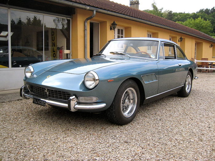 Ferrari 330 gt