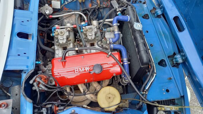 BMW 2002 GR2 moteur